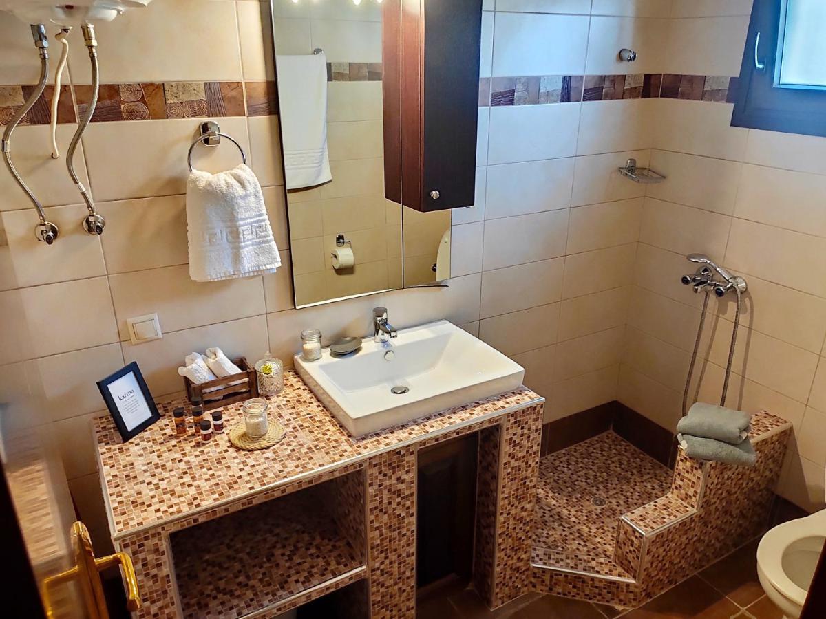 Keramidi Guesthouse Buitenkant foto